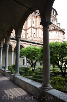 Santa Maria delle Grazie, Mailand
Die Kirche beherbergt Leonardo da Vincis in den Jahren 1494 bis 1498 geschaffenes Werk „Das Abendmahl” 

