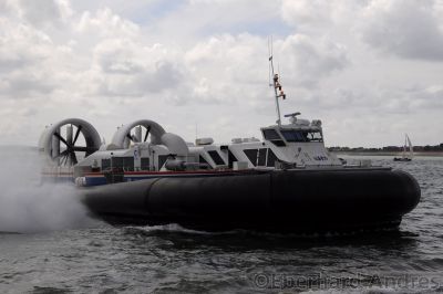 Hovercraft to Isle of Wight, Portsmouth
