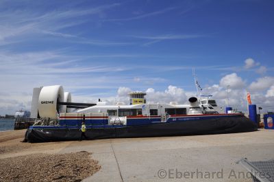 Hovercraft to Isle of Wight, Portsmouth
